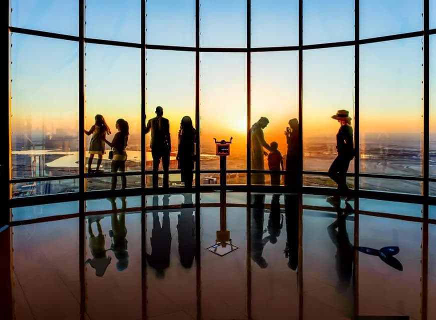 ARTE Museum Dubai & Burj Khalifa 148 Floor - Image 2