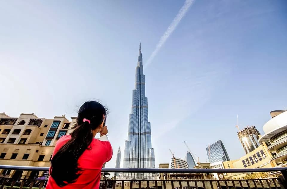 ARTE Museum Dubai & Burj Khalifa 148 Floor - Image 5